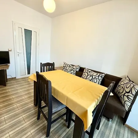 Top Central Apartment Lägenhet