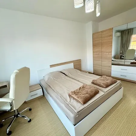 Top Central Apartment Varna